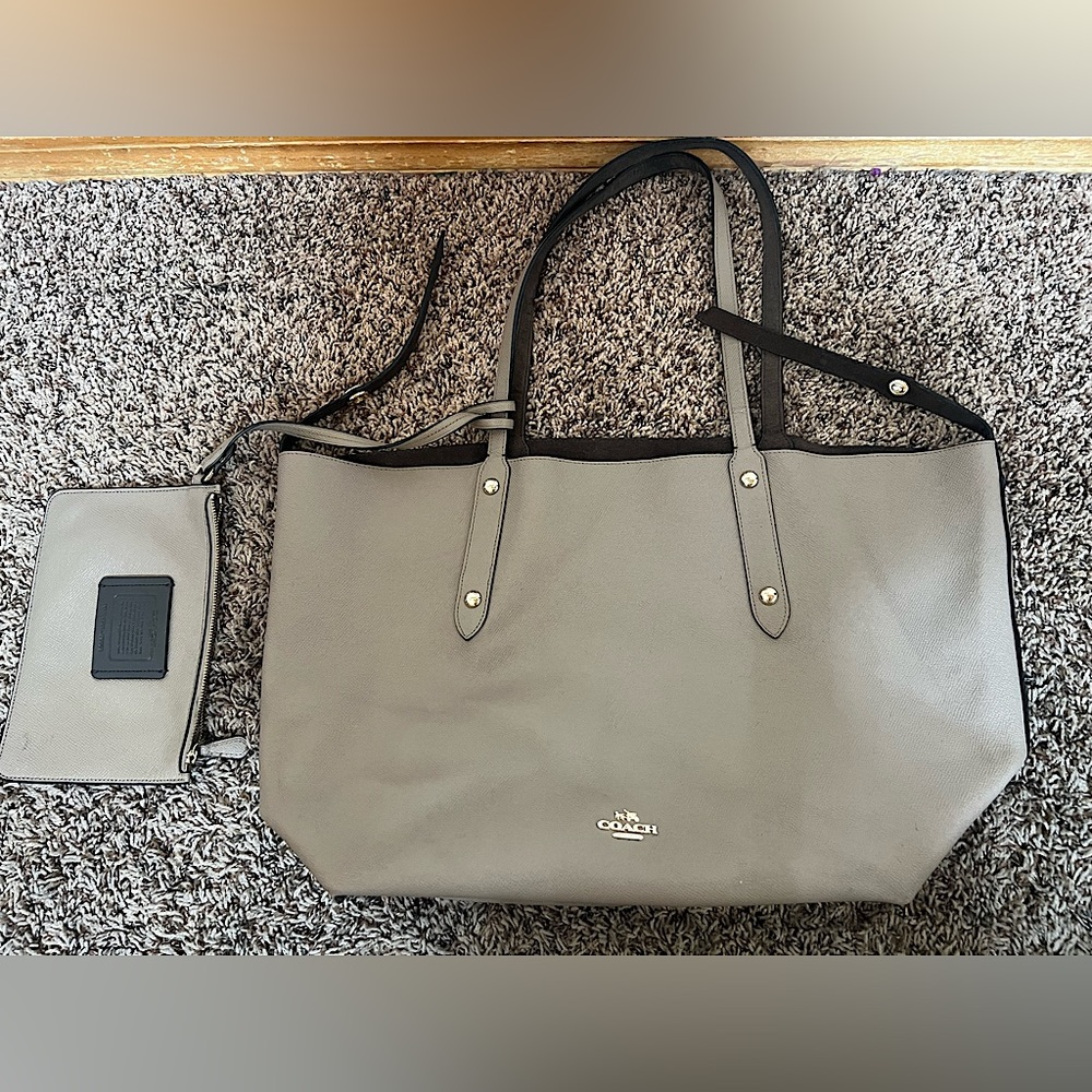 Authentic COACH tote purse